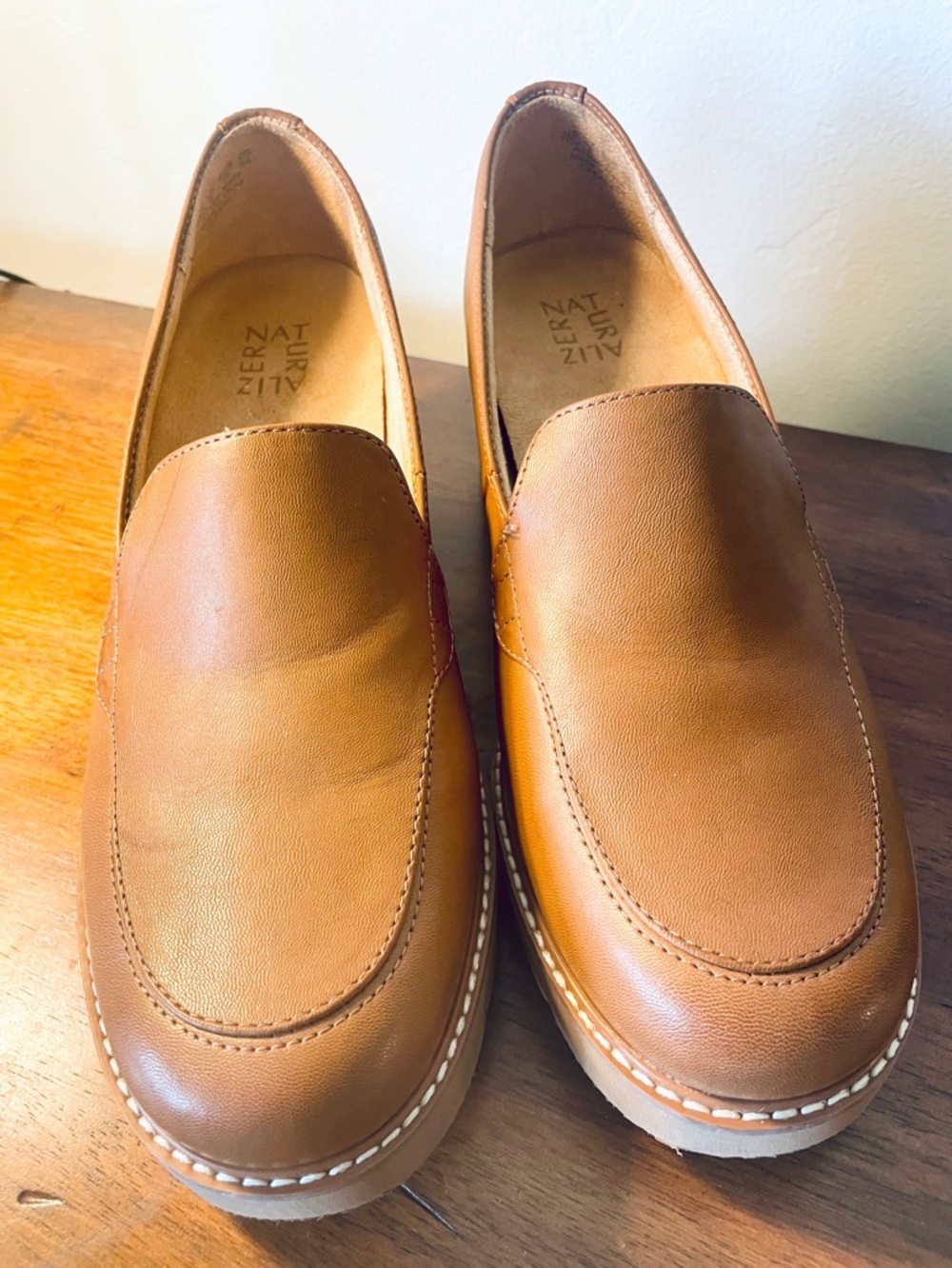 Women’s Naturalizer Cabaret Lug Sole Loafers in English Tea Brown size 41‎ EUC